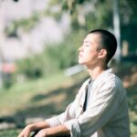 Pausa Kecil di Tengah Kesibukan: Momen untuk Merasakan Kehadiran Diri